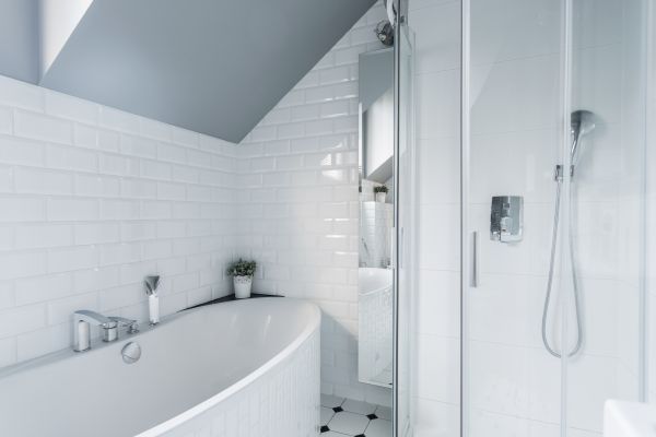 Cost of Bathroom Caulking Service in Gaithersburg
