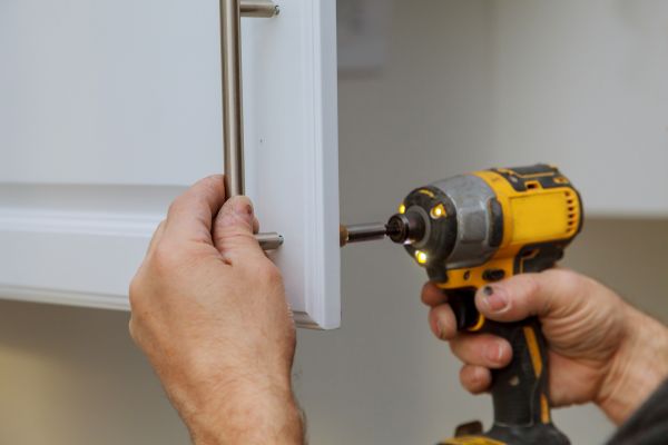 Cost of Cabinet Knob Installation in Gaithersburg